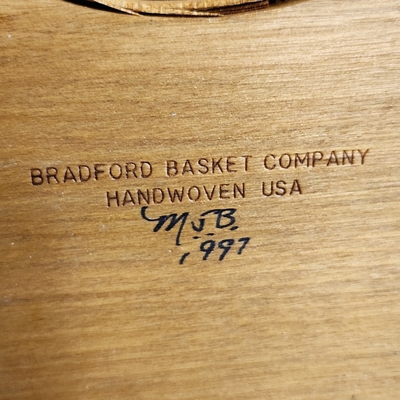 👉*VINTAGE* BRADFORD 1997 "PEANUT" SHAPED BASKET ~MADE IN USA - Picture 9 of 10